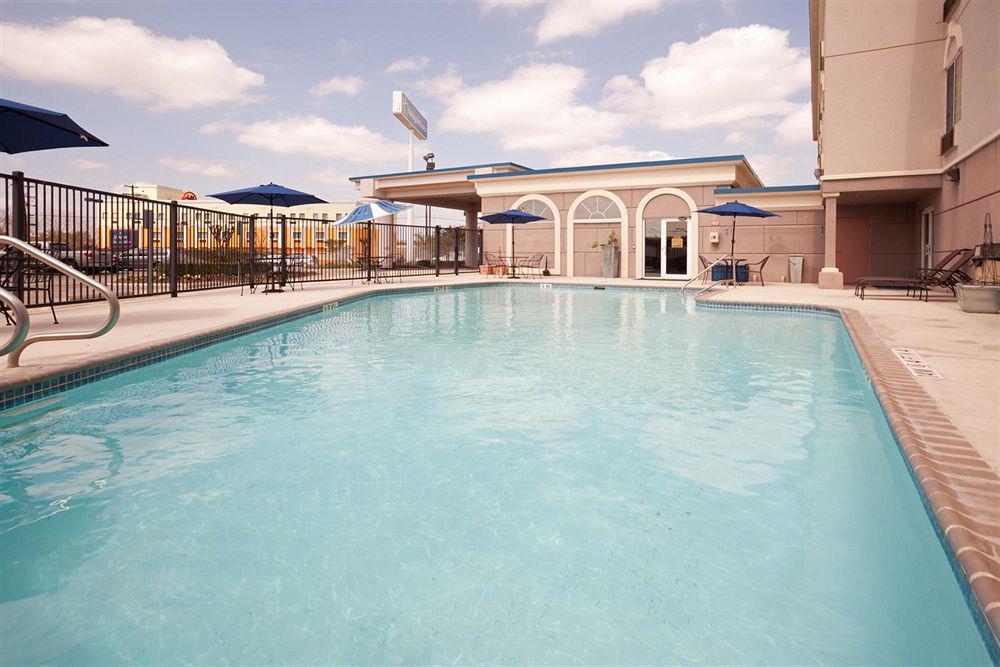 Wingate By Wyndham San Marcos Hotel Facilities photo